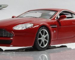 Aston Martin AMV8 серия "Суперкары. Лучшие автомобили мира" вып. №25 (комиссия)